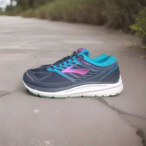 Brooks Addiction 13 Athletic Running Shoes Women’s Size 9.5 B